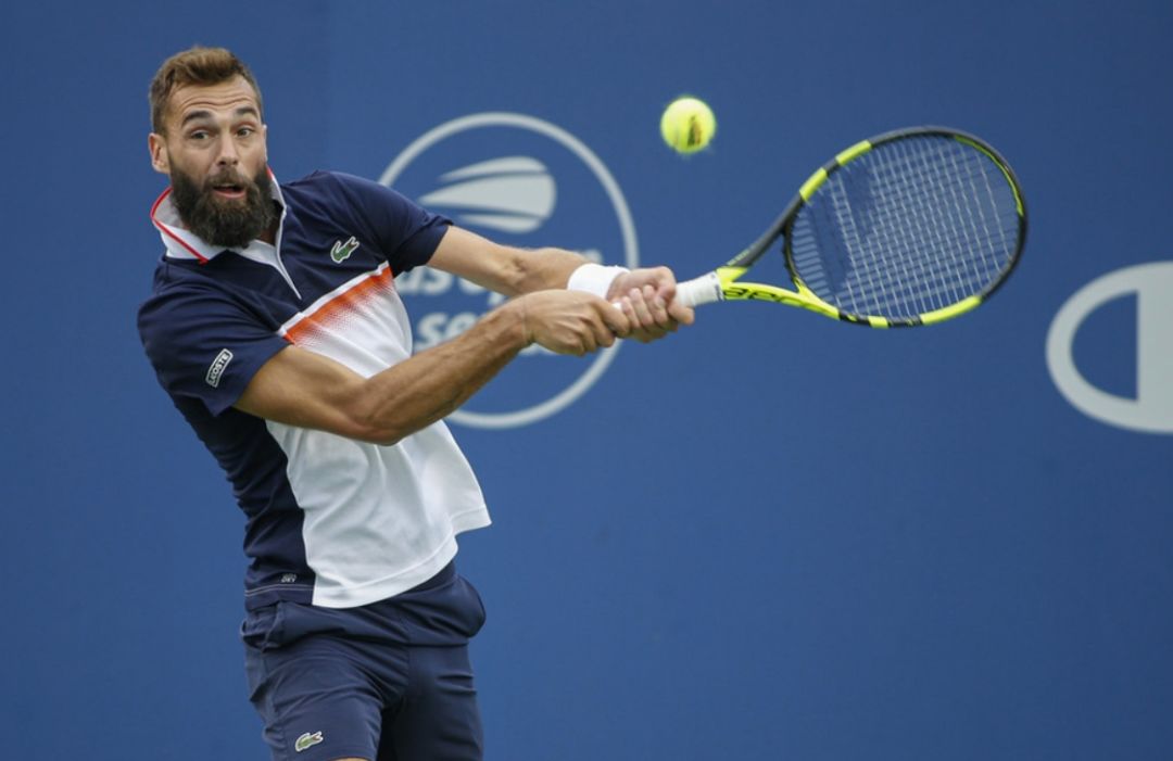 波兰新星实力过人，夺得游泳比赛