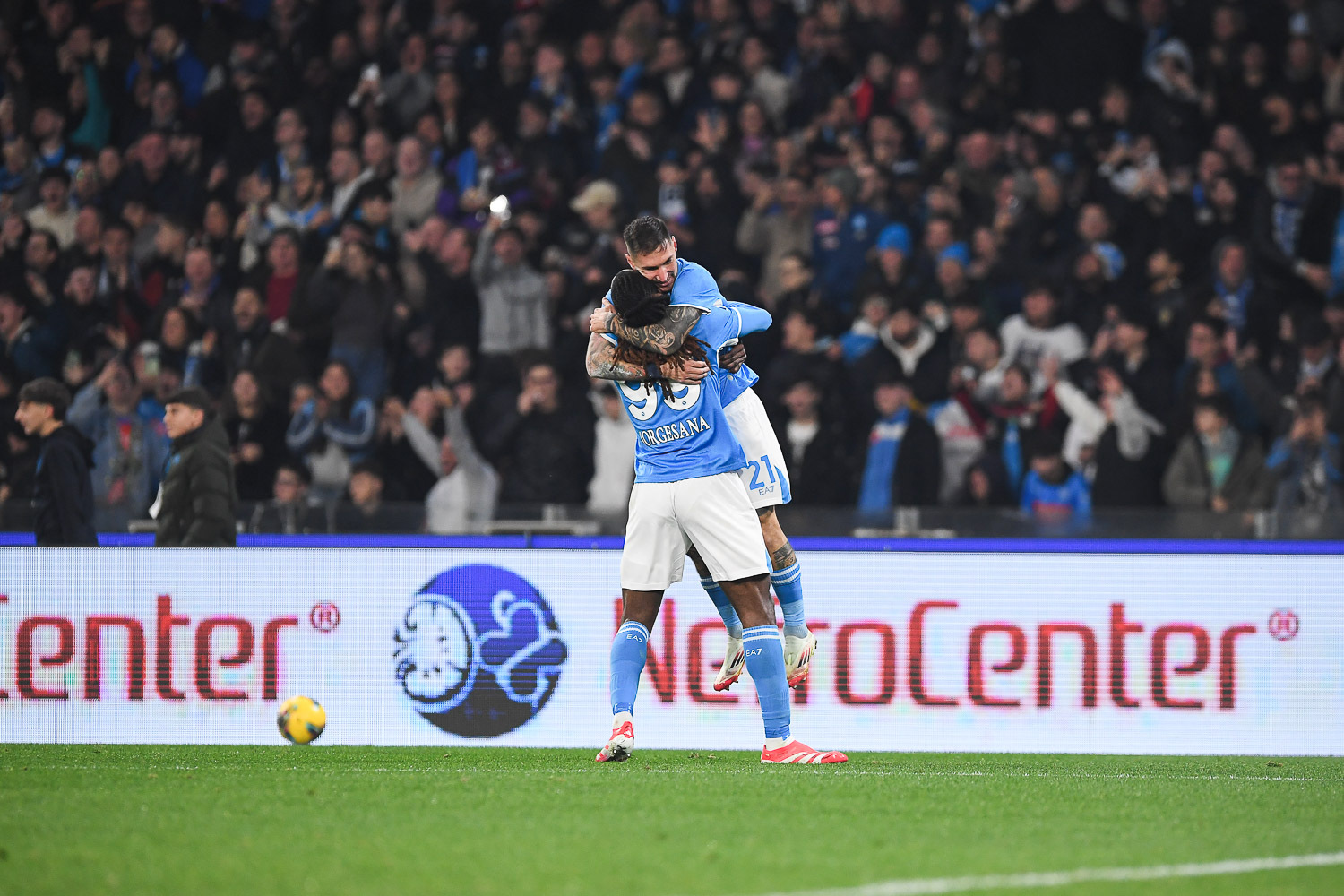 开云体育app-那不勒斯主场力克对手，取得胜利