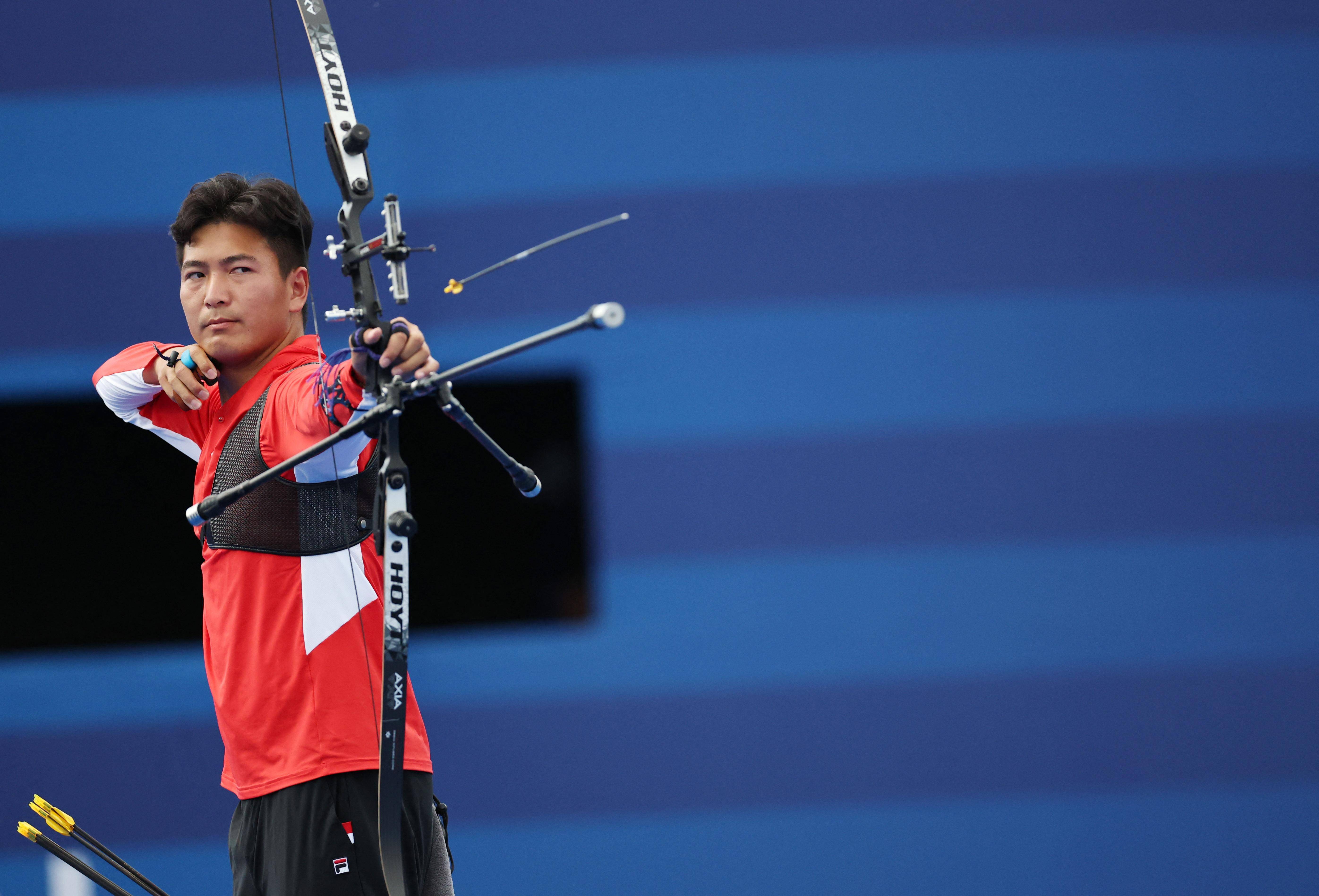 开云体育在线-罗马尼亚射箭选手准确无误！射箭比赛频发高分的简单介绍