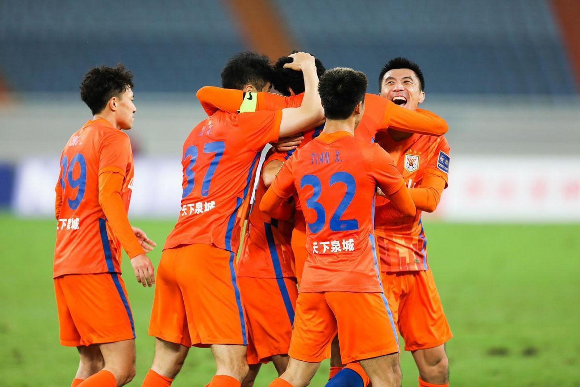 山东鲁能主场不敌对手,连胜终结 山东鲁能主场不敌对手,连胜终结