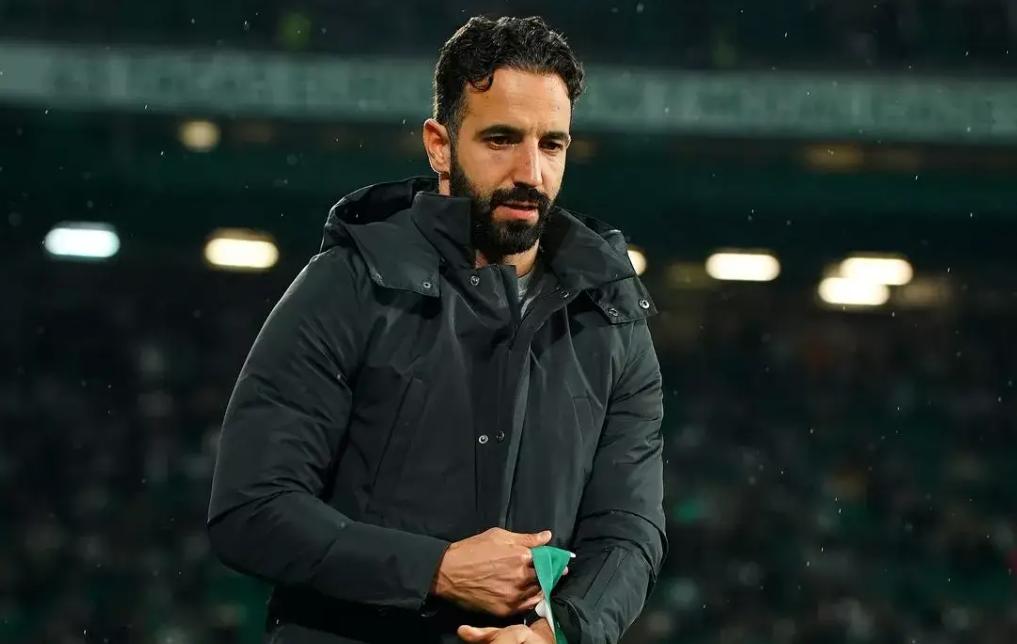 开云APP-关于那不勒斯前锋荣膺联赛最佳，成为关注焦点的信息