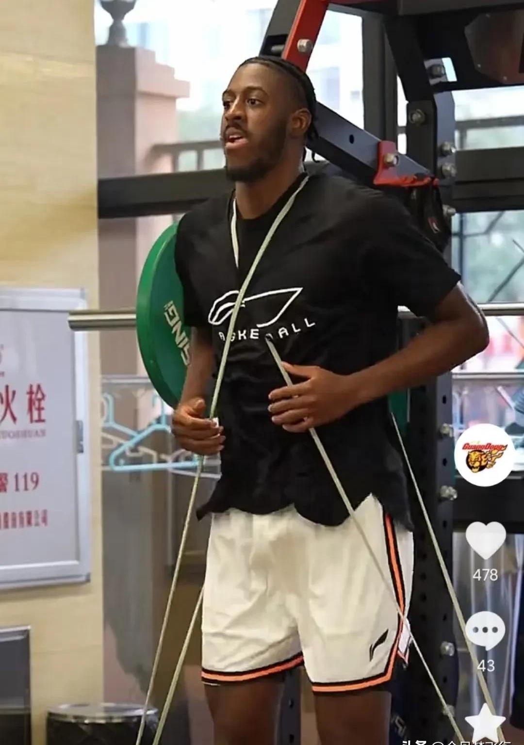 开云体育官网-季后赛氛围渐浓，各队积极备战迎接挑战的简单介绍