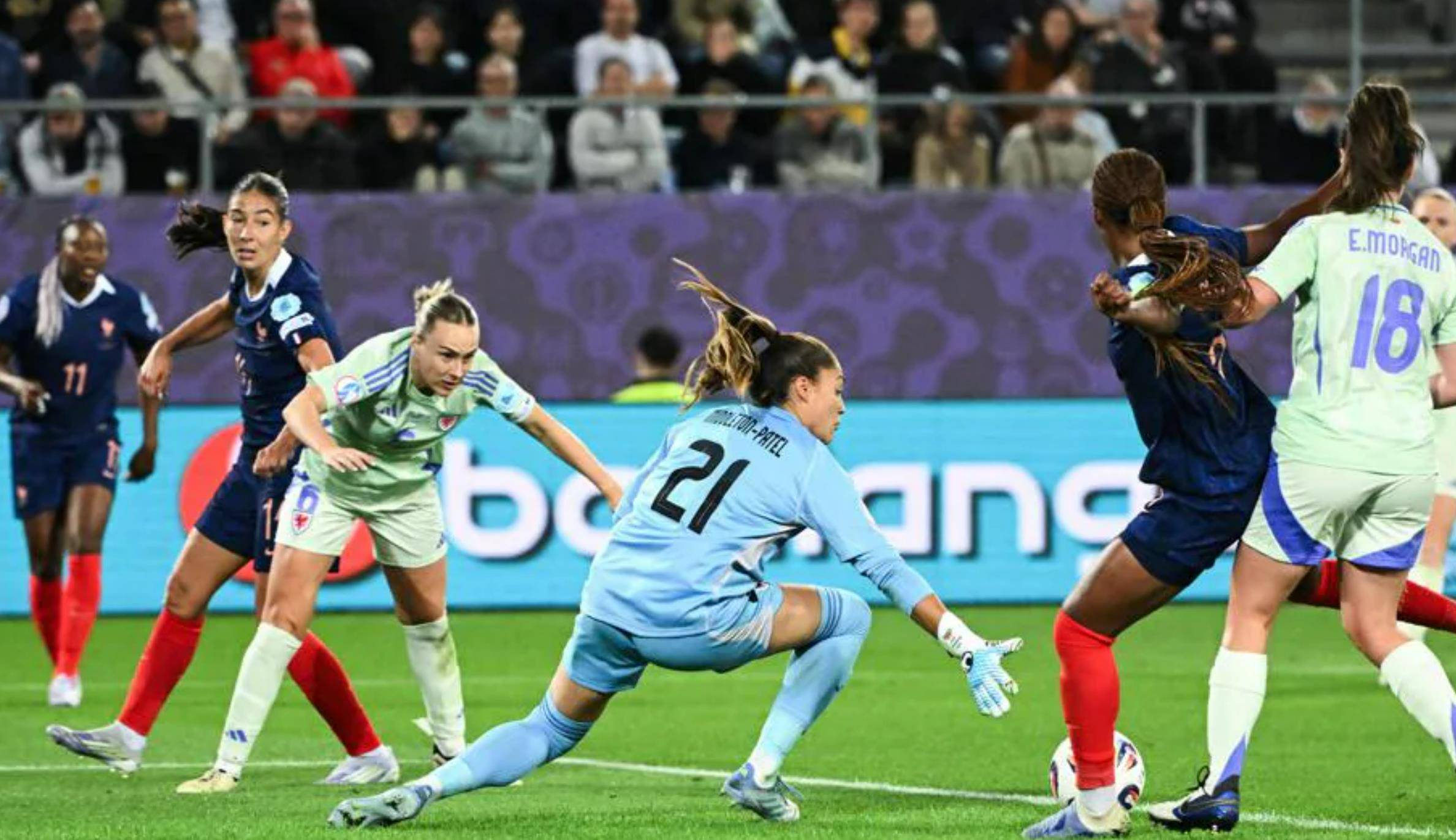 瑞典女足大胜,豪取四连胜 瑞典女足大胜,豪取四连胜