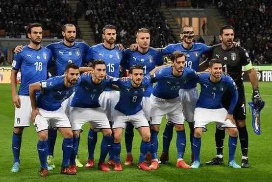 哥伦比亚队在比赛中表现出色,晋级顺利 哥伦比亚队在比赛中表现出色,晋级顺利