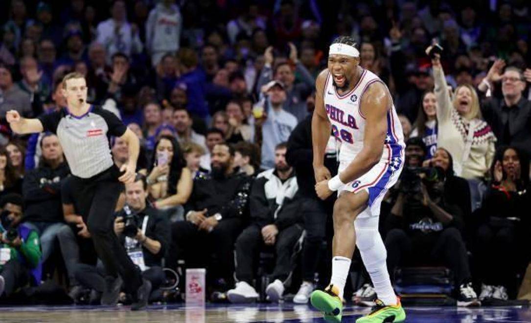 关于球队锋线大将发威，帮助球队赢得胜利的信息