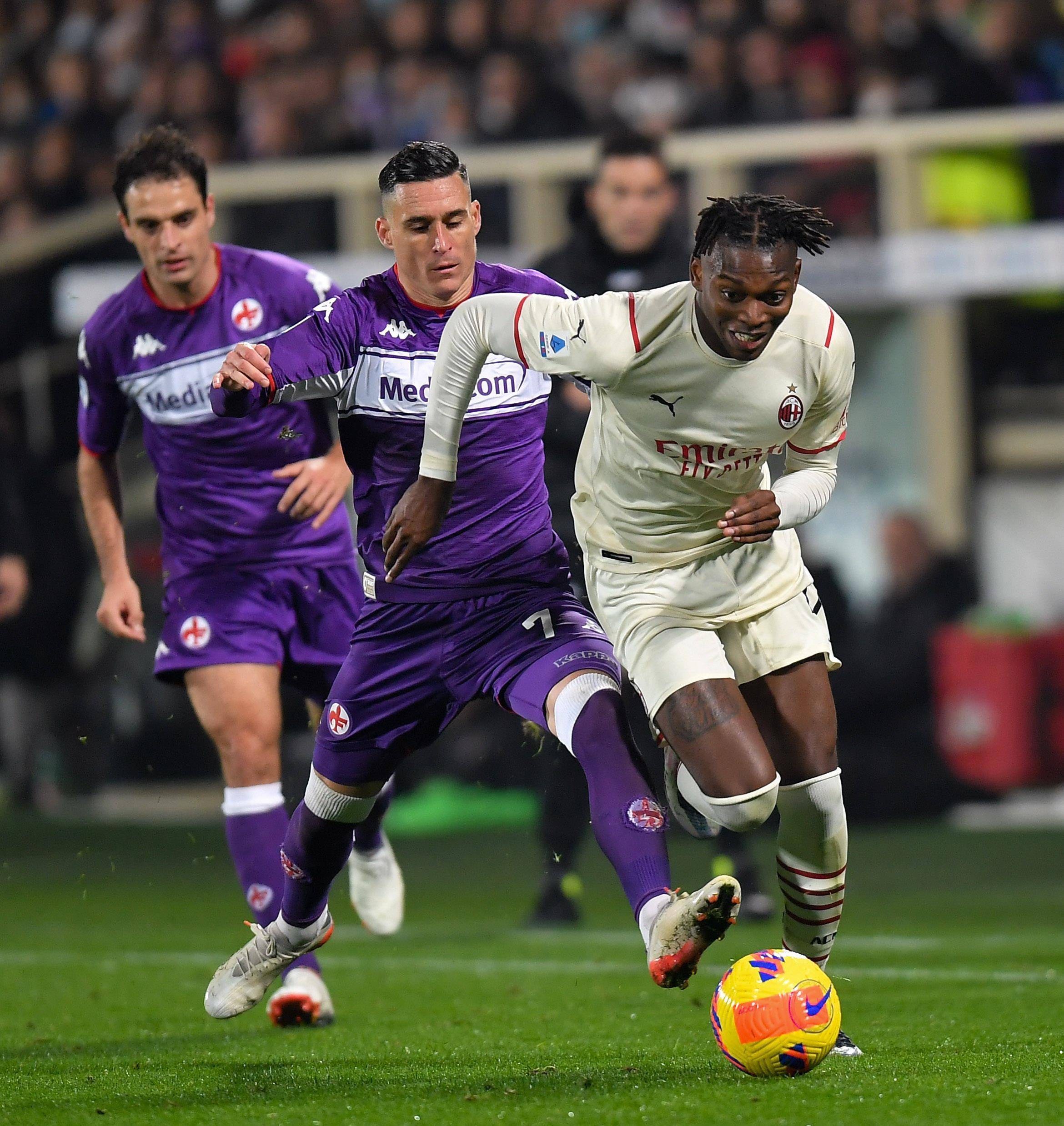 佛罗伦萨足球队准备迎接艰难的比赛挑战的简单介绍