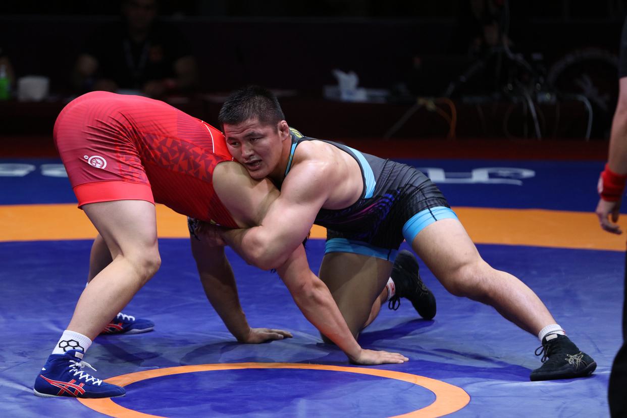 开云体育中国-塞尔维亚运动员称霸摔跤赛场