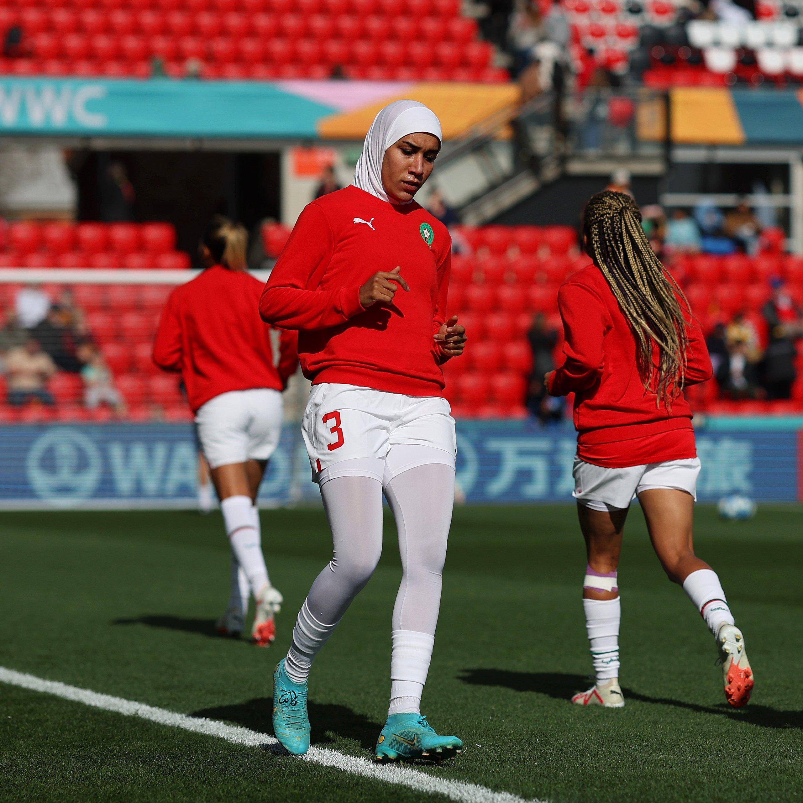 开云下载-女足比赛中出色发挥的球员备受关注