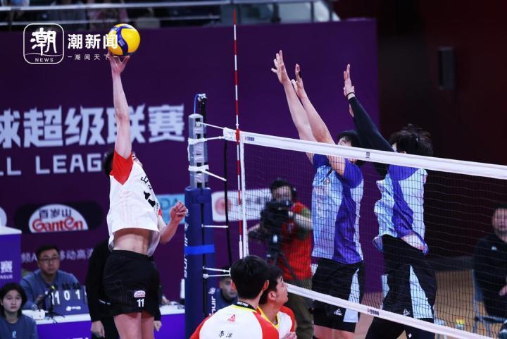 包含内蒙古主场战胜对手，豪取三分的词条