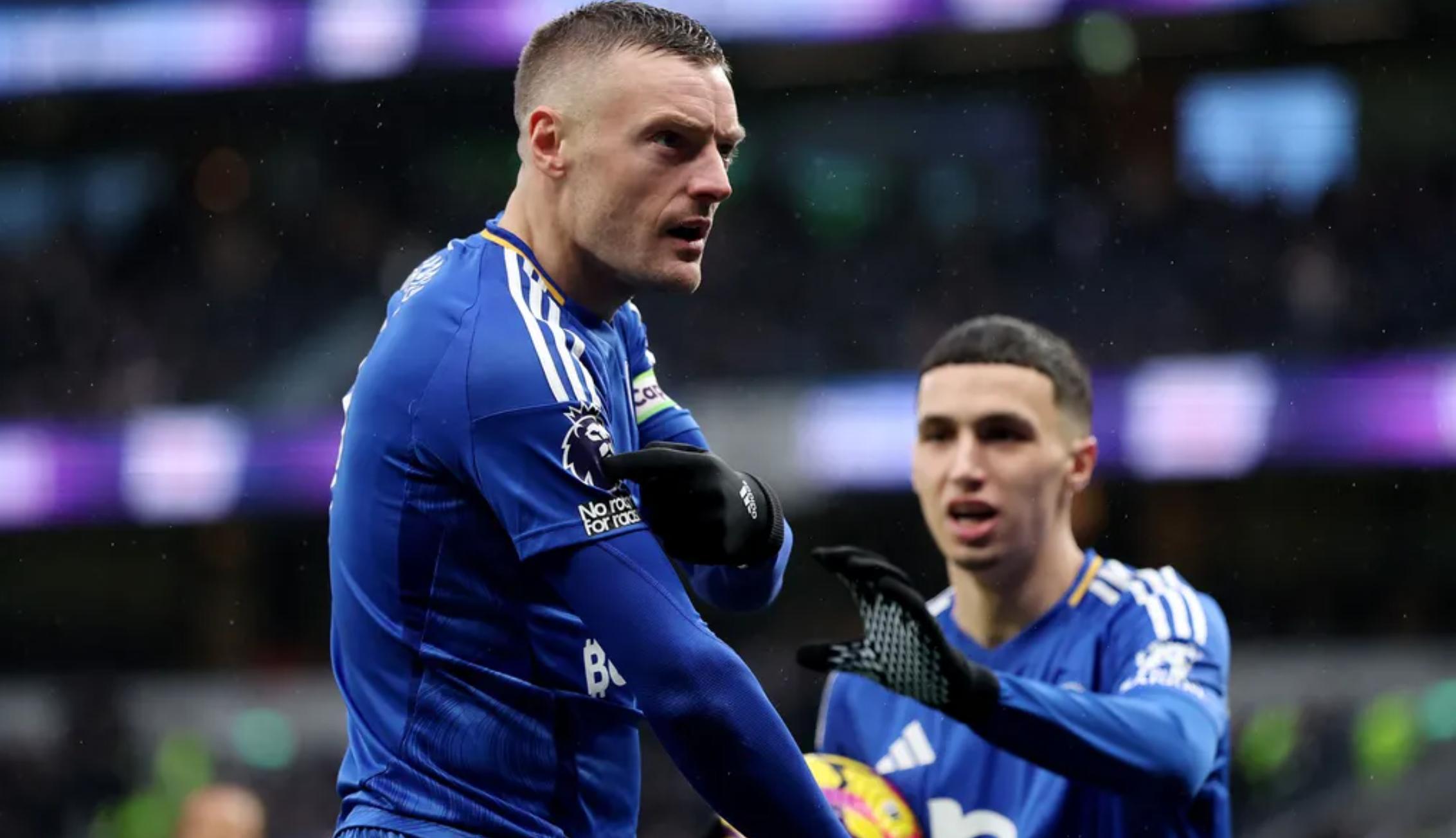 英格兰队点球逆转乌克兰，晋级四强