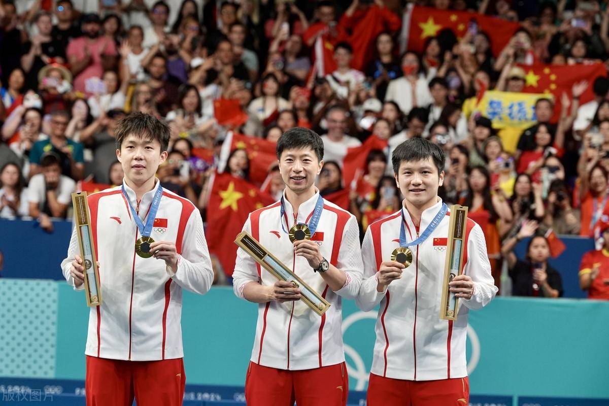 乒乓球比赛:中国队包揽金银铜 乒乓球比赛:中国队包揽金银铜