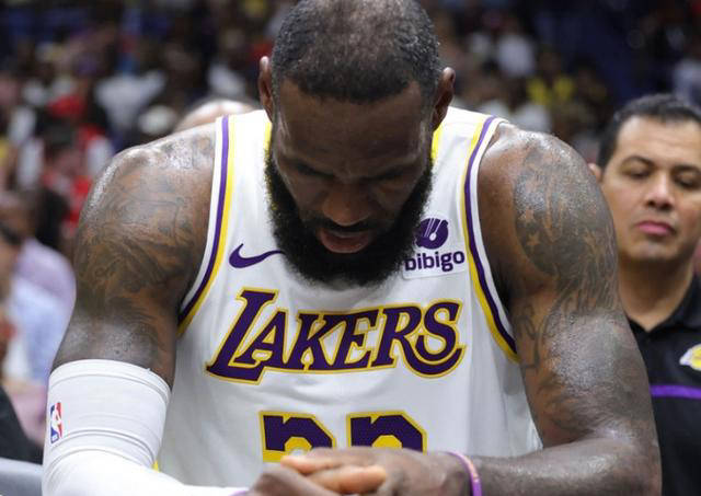 开云平台-詹姆斯的逆转让粉丝遗憾