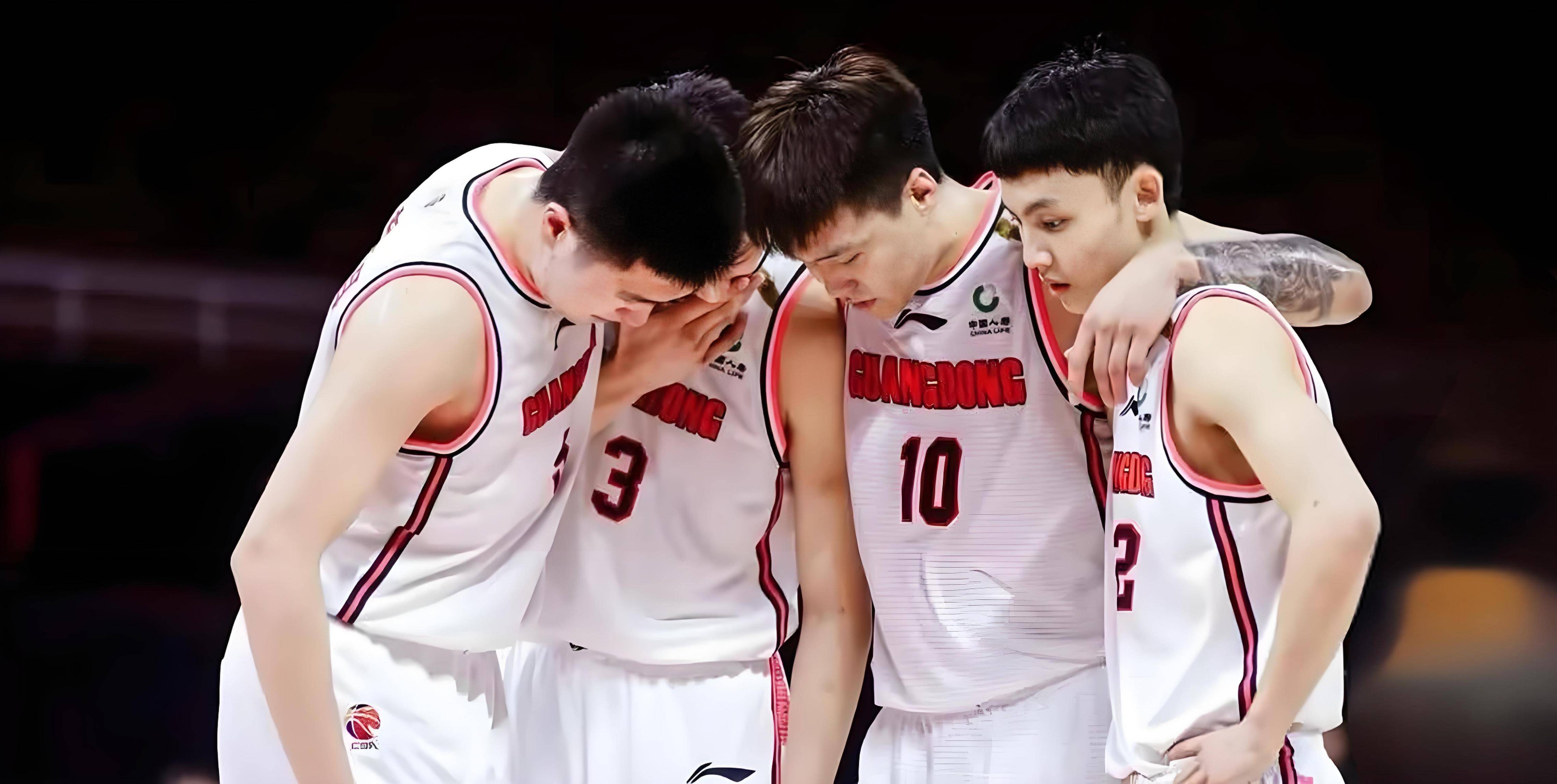 开云下载-吉林队主场表现神勇，实力挫败对手夺取胜利