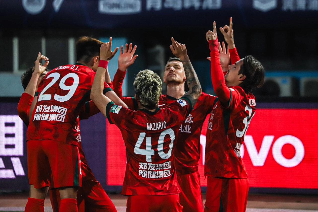 开云下载-外援失误频频，中超劲旅遭遇困境，需警惕的简单介绍