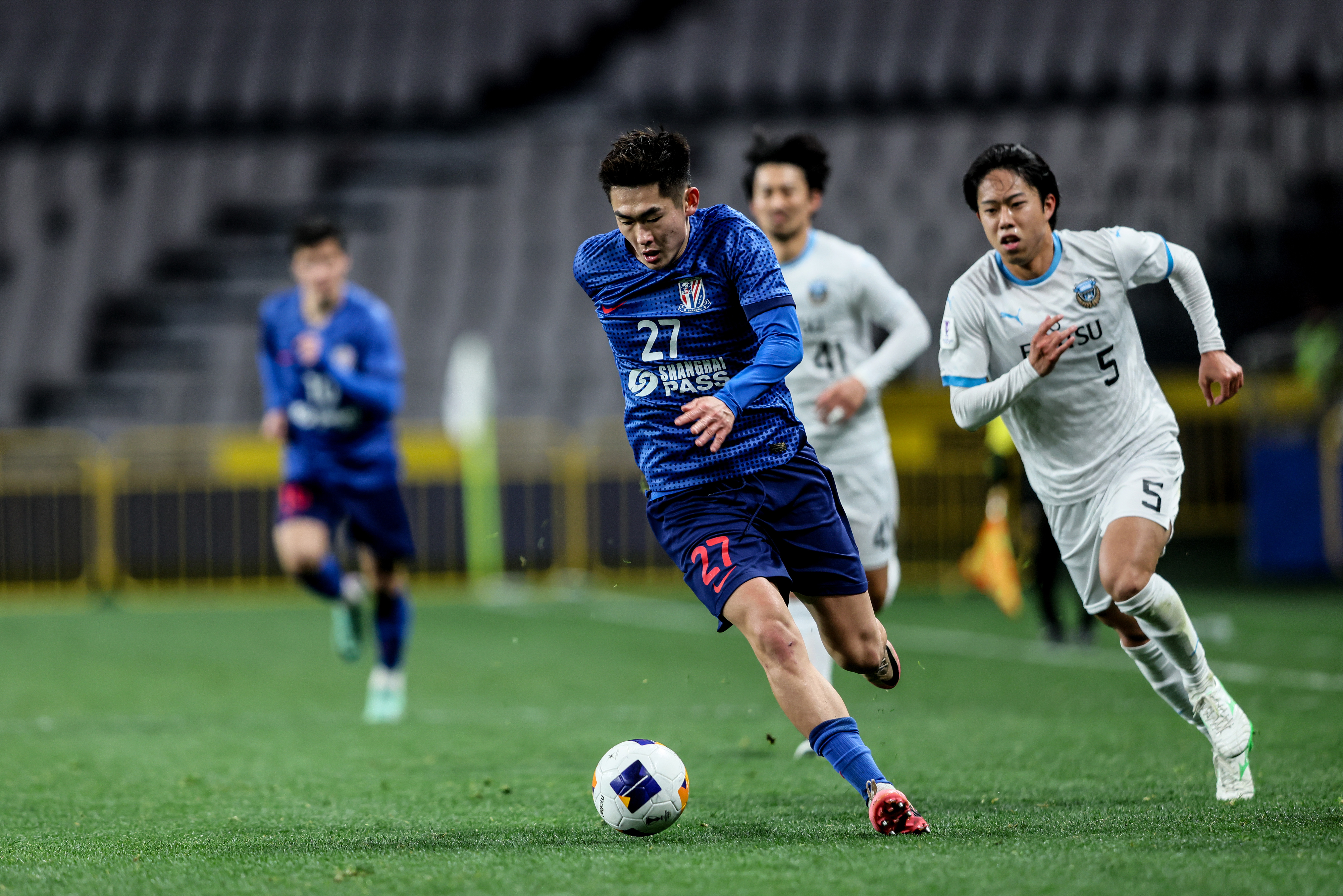 关于上海申花客场不敌对手，表现欠佳需寻找突破口的信息