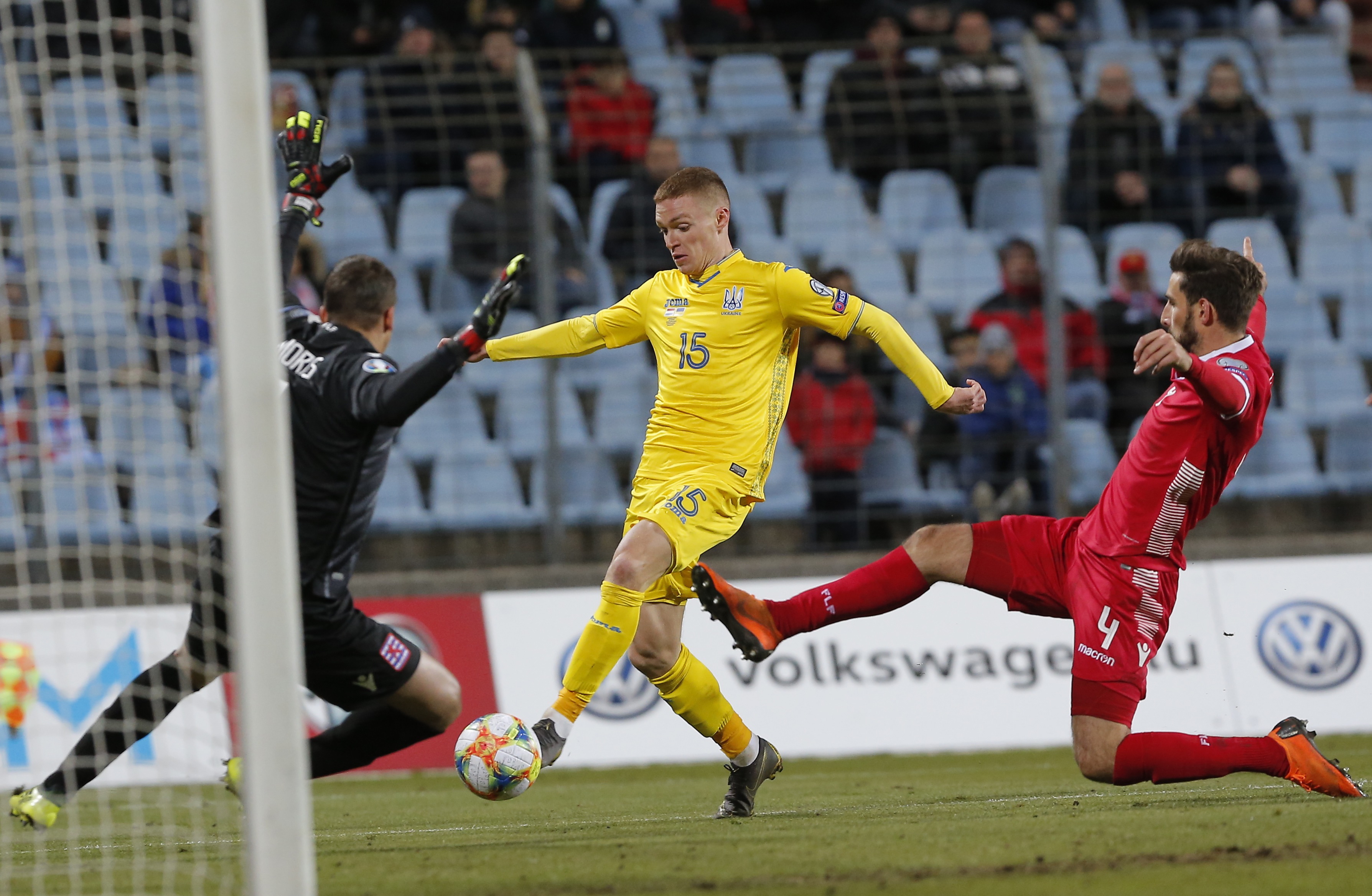 卢森堡篮球精英赛开展,球员实力得到验证 卢森堡篮球精英赛开展,球员实力得到验证