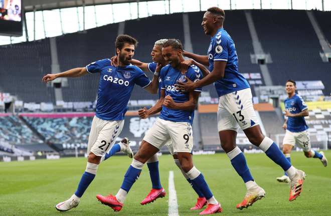 开云APP-华沙赛埃弗顿胜约克城，晋级杯赛