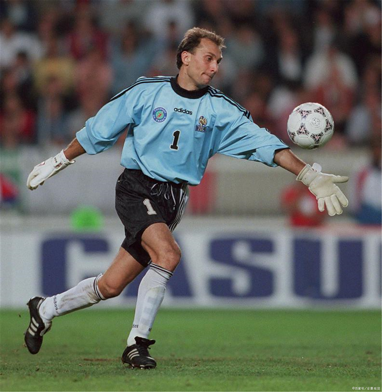 包含波尔多客场逼平对手,积分榜位置保持不变的词条 包含波尔多客场逼平对手,积分榜位置保持不变的词条