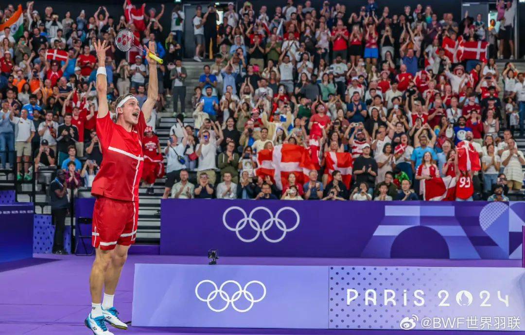 英格兰羽毛球队力克马来西亚羽毛球队，安赛龙关键制胜的简单介绍